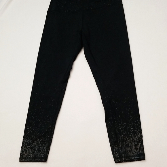 Z by Zobha High-Waist Shine Leggings - Picture 4 of 6